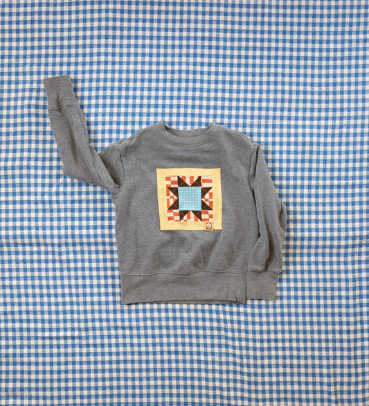 Kiddo Crew Neck Sweatshirt in Gray- X-Small