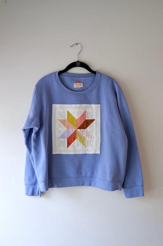 Quilted Star Crew Neck Sweatshirt in Periwinkle- Small