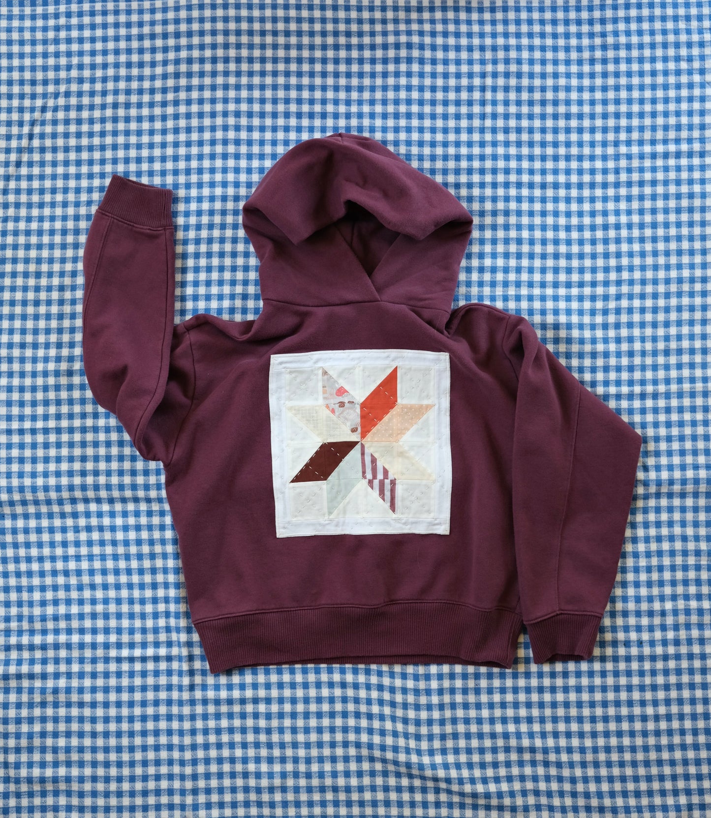 Quilted Star Hoodie Sweatshirt in Deep Purple - Small