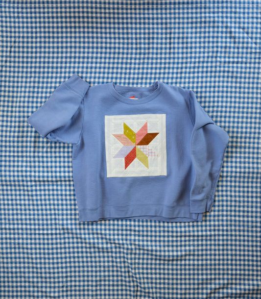 Quilted Star Crew Neck Sweatshirt in Periwinkle- Small